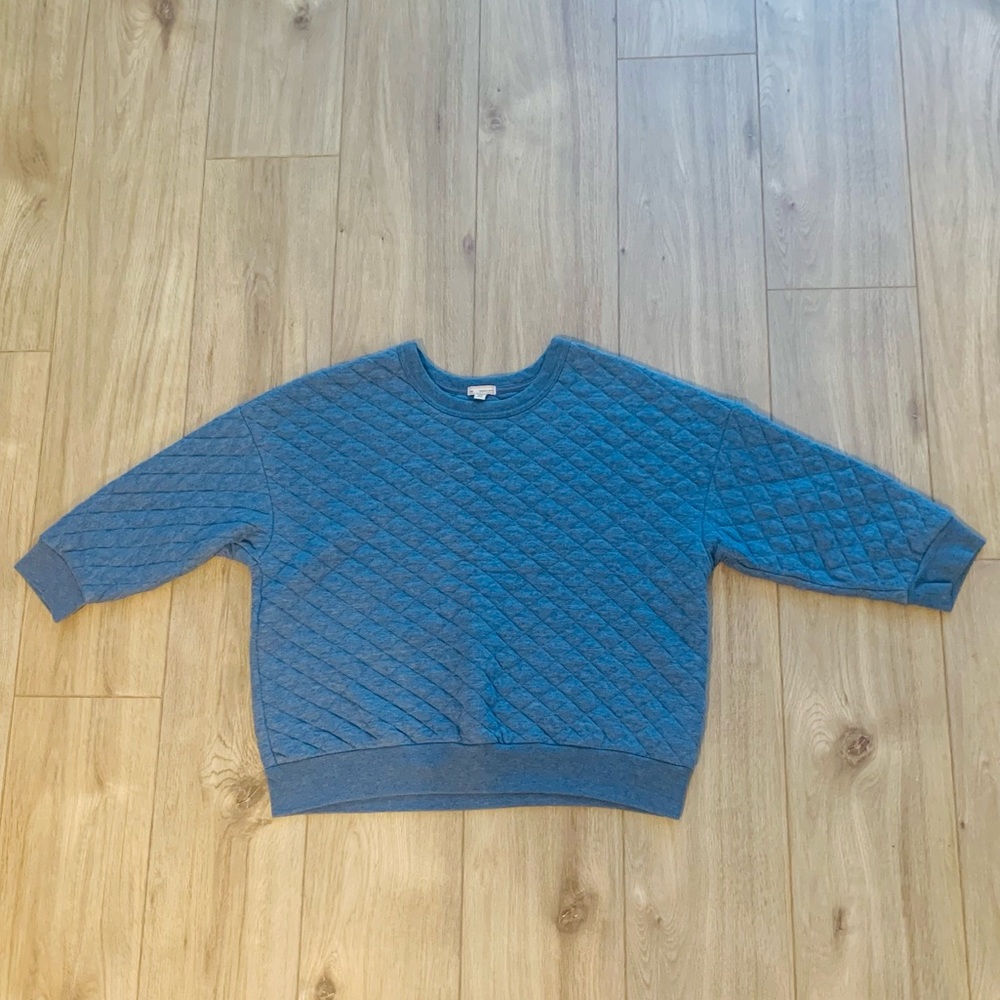 Gap quilted sweatshirt